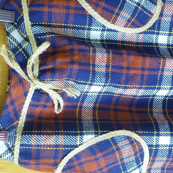 Vintage Plaid Skirt. Size 7, Red Blue Yellow White. Pockets, Tan Rope Trim - Picture 3 of 5